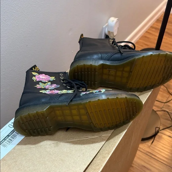 Dr. Martens Black Boots with Pink Floral Embroidery - Picture 8 of 8